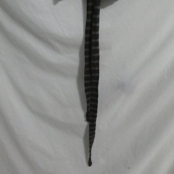 H&M | medium | Striped Shirt With Matching Tie Waist Front - Picture 7 of 14